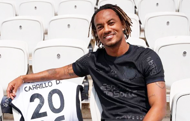 A convocação do meio-campista peruano André Carrillo não estava nos planos do clube