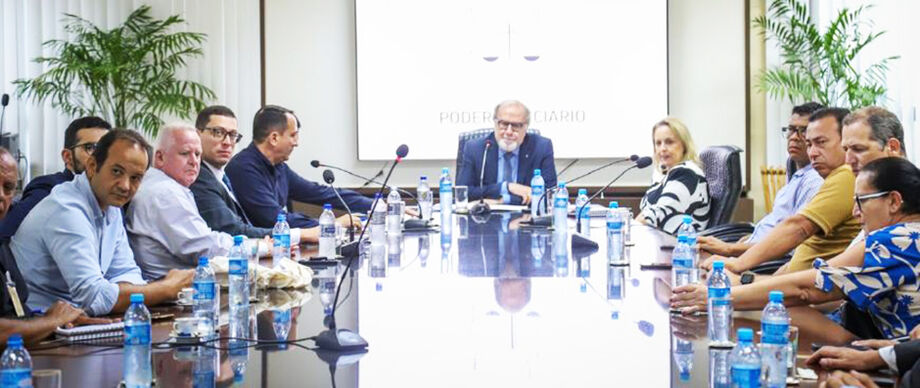 Encontro reuniu 24 prefeitos na sede do TJMS para tratar da falta de cartórios em cidades do interior de Mato Grosso do Sul
