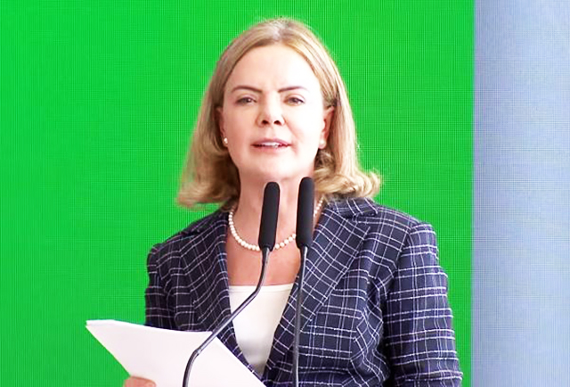 Gleisi Hoffman foi um dos alvos do deputado. Deputado Gilvan da Federal durante sessão na Câmara; comportamento do parlamentar volta a ser analisado pelo Conselho de Ética