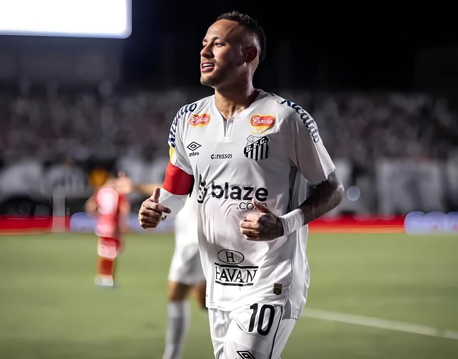 Neymar em jogo pelo Santos
