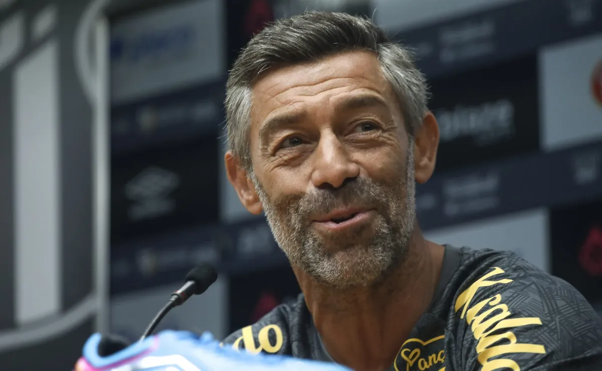 Pedro Caixinha técnico do Santos