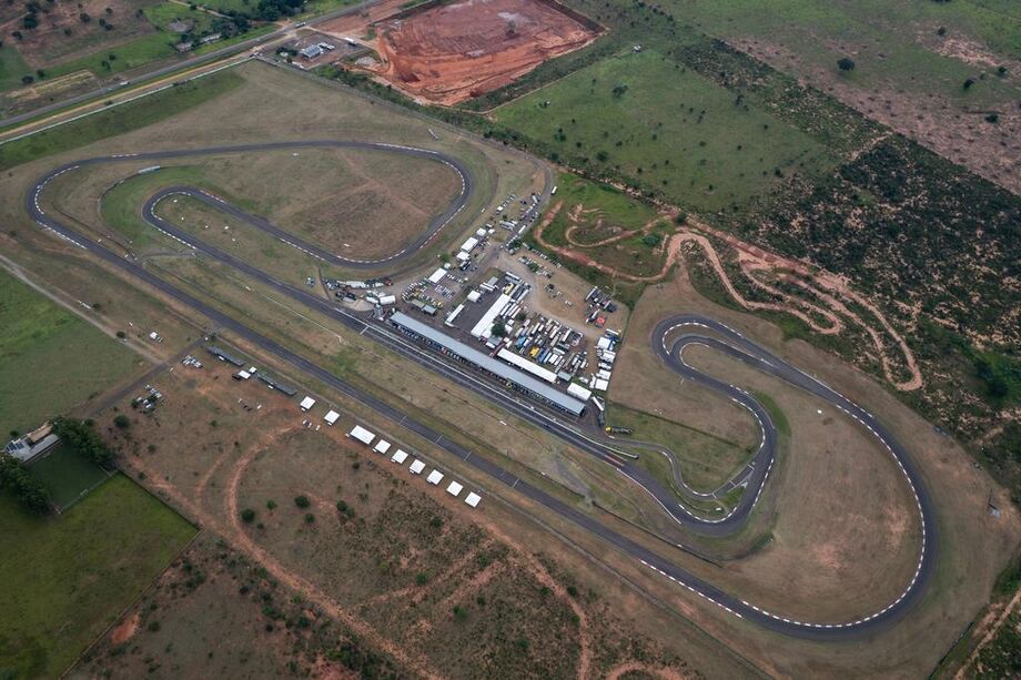 Autódromo Internacional Orlando Moura foi palco da abertura da temporada 2025