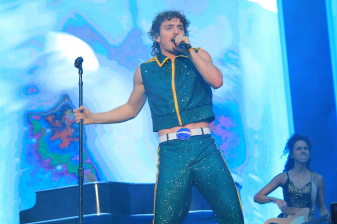 Lollapalooza: Benson Boone, do maior hit do TikTok em 2024, mostra que sabe o que é performar