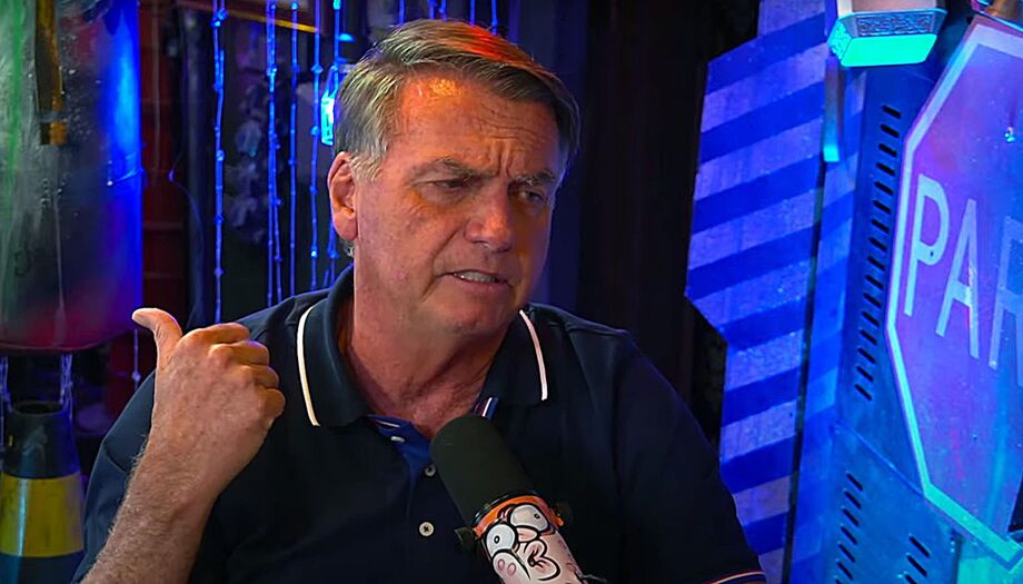 O ex-presidente Jair Bolsonaro participa do podcast Inteligência Ltda.