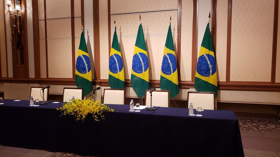 Presidente Lula visitará o Japão e poderá receber demandas da comunidade brasileira residente no país.