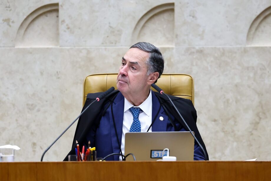 O presidente do Supremo Tribunal Federal (STF), Luís Roberto Barroso, durante sessão plenária na Corte.