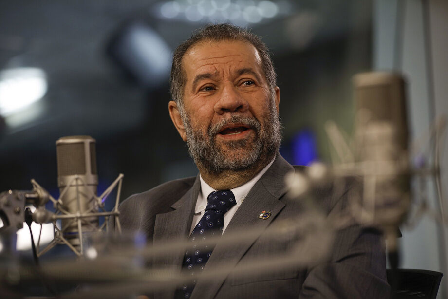O ministro da Previdência Social, Carlos Lupi