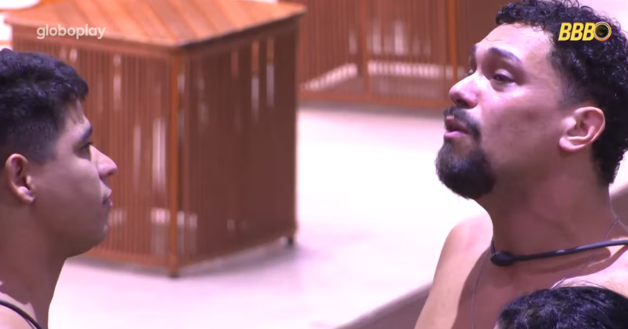 Vinícius se emociona ao desabafar sobre sua sexualidade em conversa com Guilherme no BBB 25.