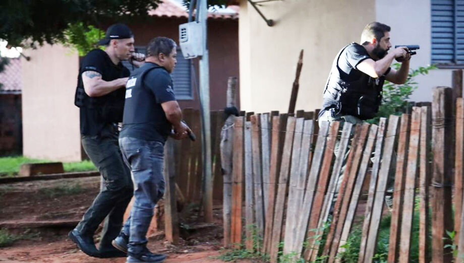 Polícia Civil deflagra operação Argos com apoio aéreo e reforço tático em Jardim-MS
