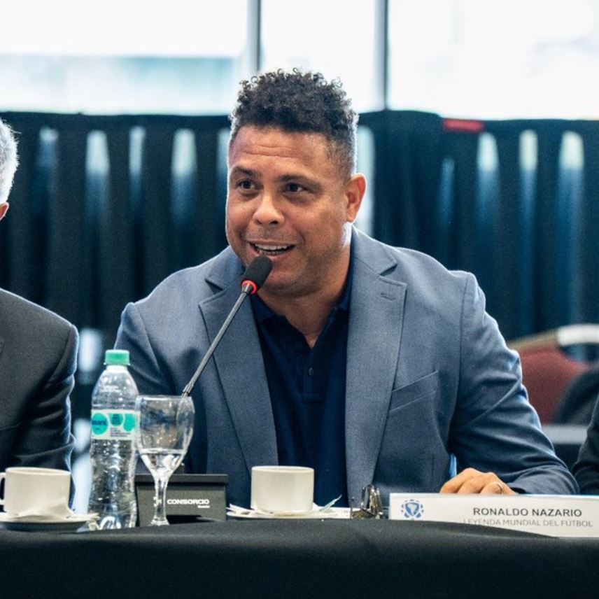 Ronaldo foi xingado por ex-presidente do Flamengo.