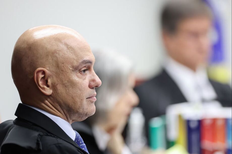 Ministro Alexandre de Moraes autorizou análise de conversas entre Eduardo Kuntz e Eduardo Tagliaferro.