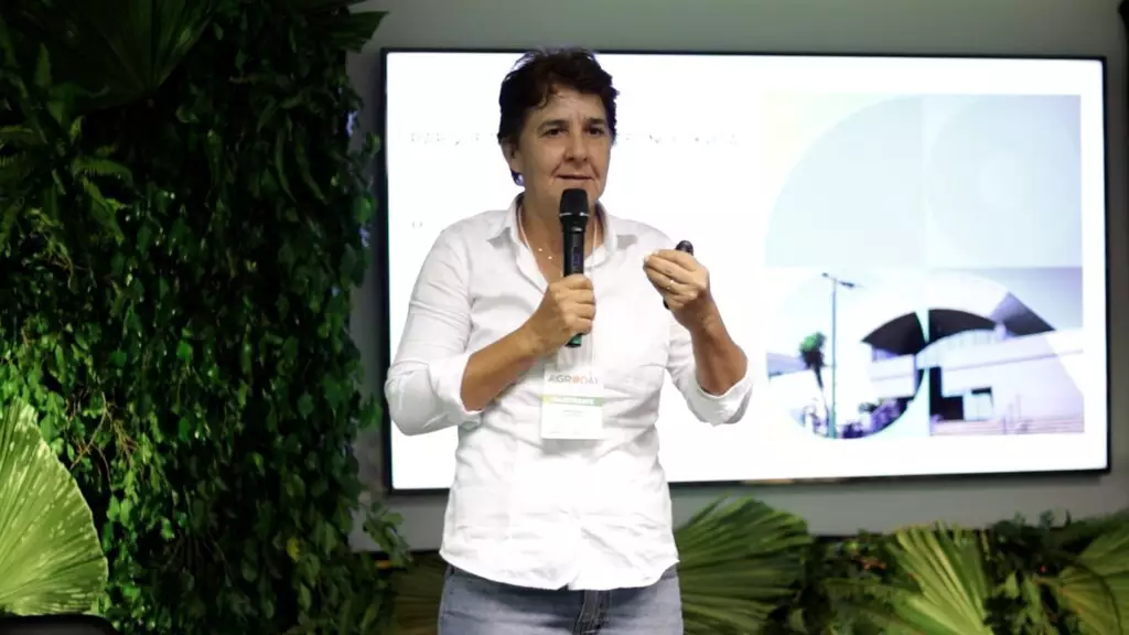 Engenheira agrônoma Giane Santos, coordenadora do Agropolo Vale  PIT de São José dos Campos (SP)