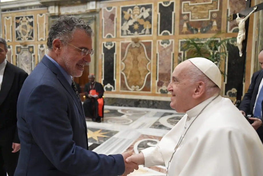 Chefes de Executivo estaduais exaltam legado de fé, humildade e justiça social do pontífice argentino