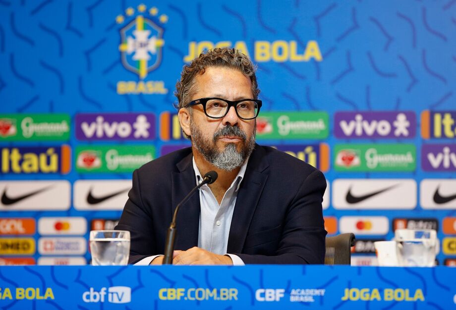 Cleber Xavier afirma que alguns clubes fecharam as portas para a seleção brasileira.