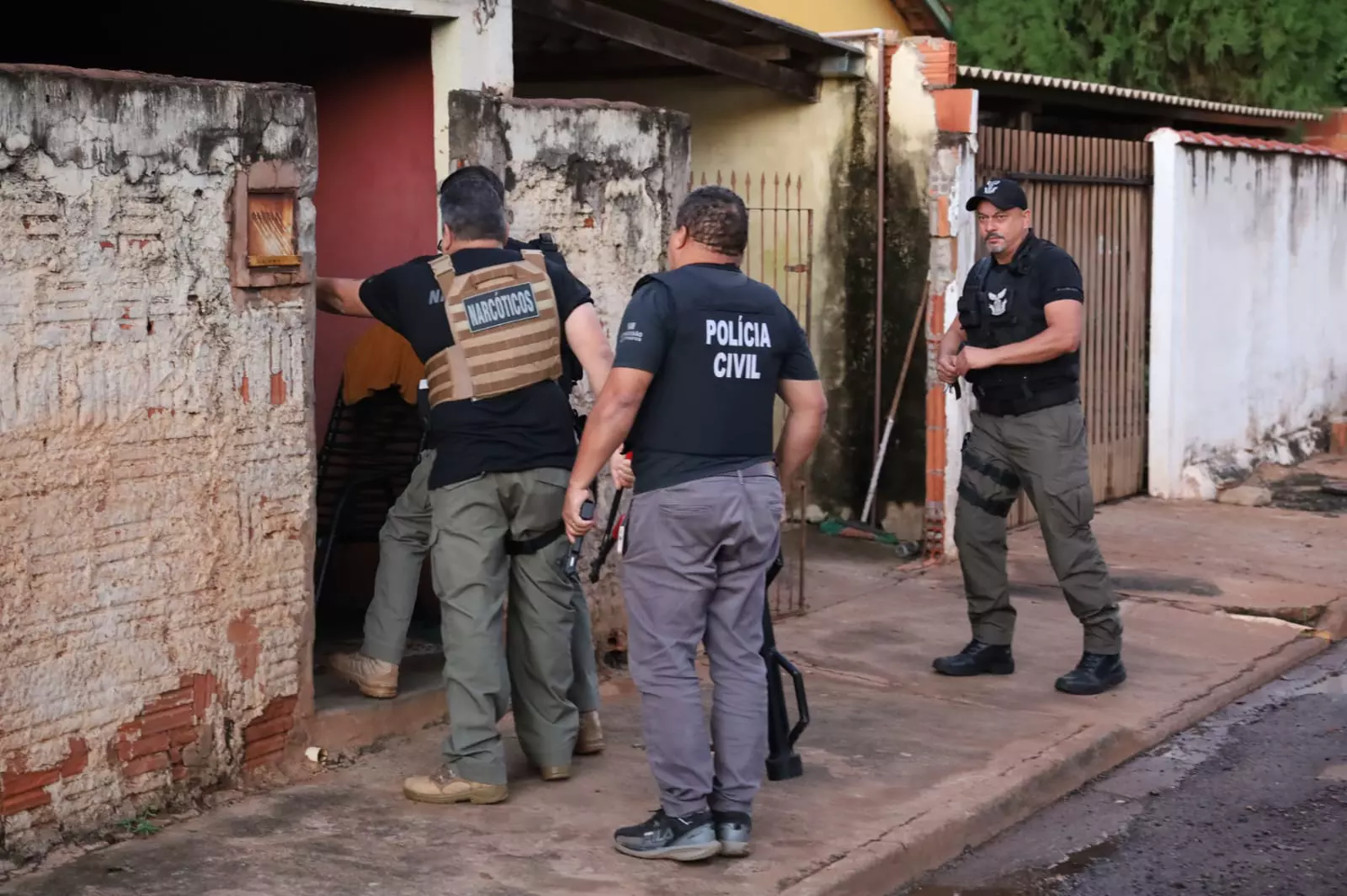 Operação Argos cumpre mandados contra o tráfico em Aparecida do Taboado; ação mobilizou mais de 80 policiais em MS.