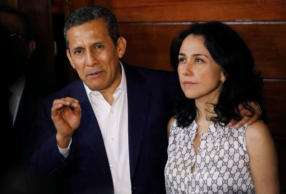 Ex-presidente do Peru Ollanta Humala acompanhado da mulher Nadine Heredia. Ambos foram condenados a 15 anos de prisão por lavagem de dinheiro