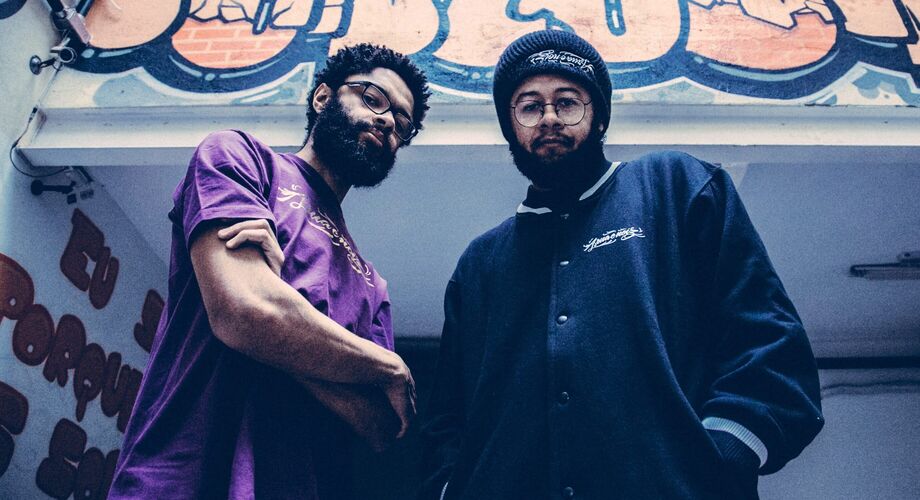 O rapper Emicida e seu irmão Evandro Fióti fundaram a marca LAB
