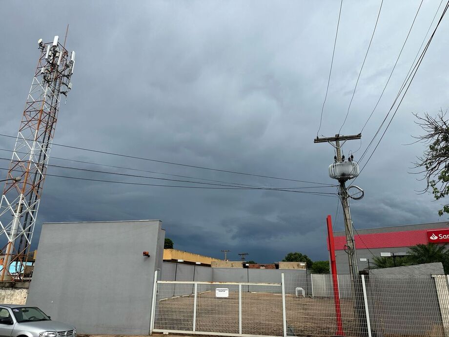 Chuvas e tempestades marcam o clima desta terça-feira em Mato Grosso do Sul.