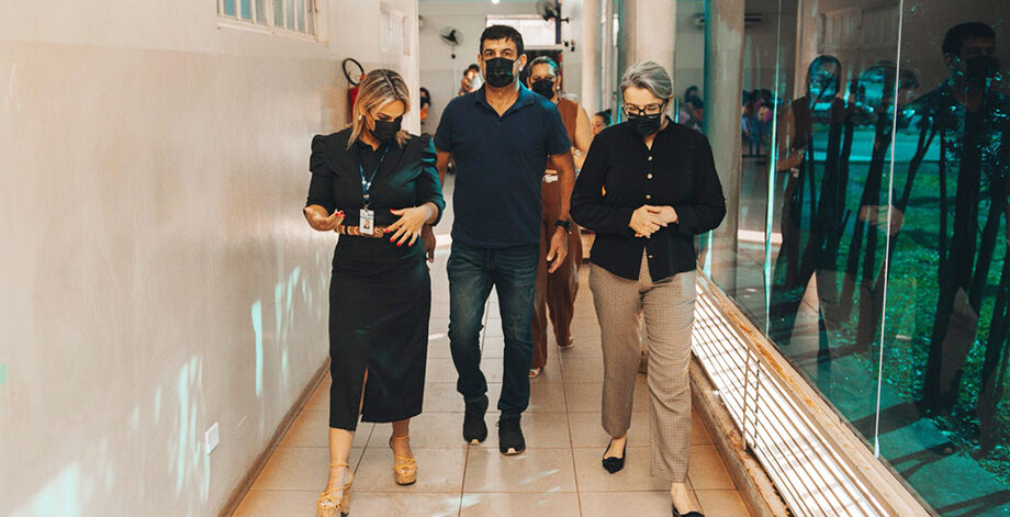 Secretária Rosana Leite visita a UPA Universitário para ouvir profissionais, identificar gargalos e planejar melhorias no atendimento