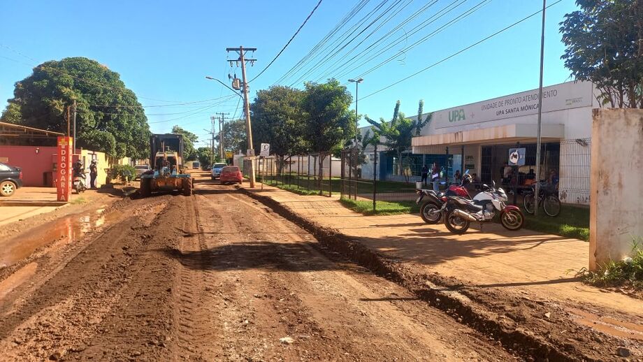 Prefeitura intensifica manutenção de vias não pavimentadas e reforça serviços de zeladoria
