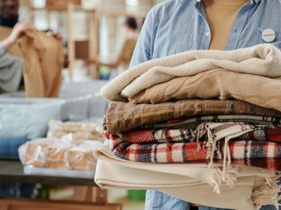 Shopping Campo Grande dá chocolate para quem doar roupas masculinas ou de bebê