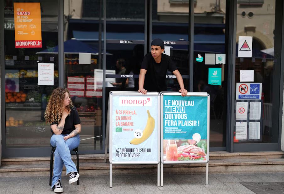 Apagão no sudeste da França afetou 160 mil imóveis.