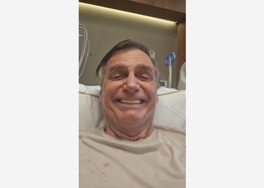 Jair Bolsonaro (PL) após retirada de sonda nasogástrica