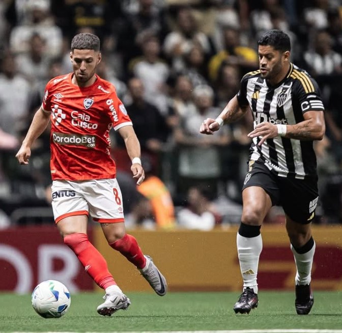 A equipe peruana empatou com o Galo e avançou para as oitavas da Sul-Americana