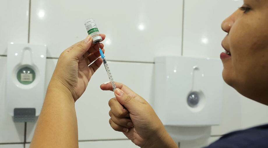 Anvisa divulga cepas das vacinas contra a gripe para o Brasil em 2026.