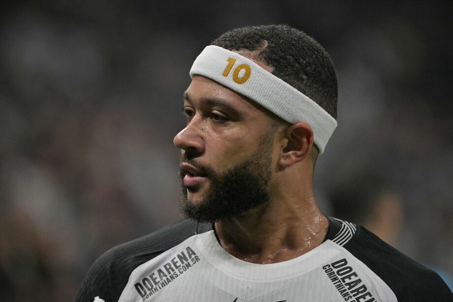 Holandês pode ser desfalque contra o Racing-URU.