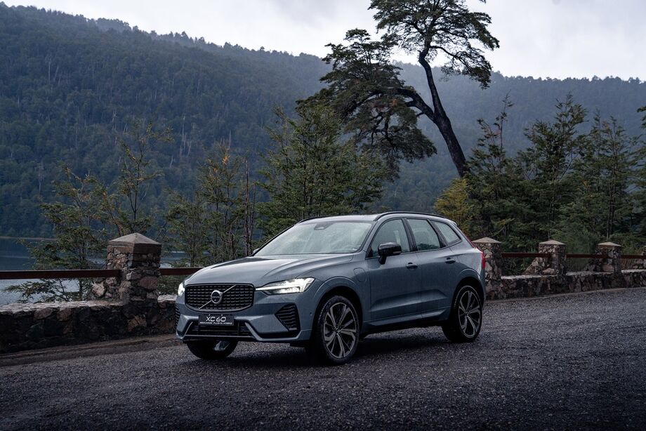 XC60 conquista famílias e vira o carro mais vendido da Volvo