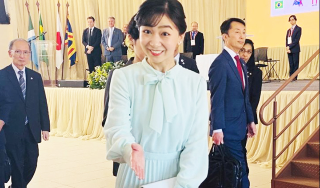A princesa recordou um capítulo importante da história sul-mato-grossense: a chegada dos trilhos da Estrada de Ferro Noroeste em 1914, construída com a contribuição direta de trabalhadores japoneses