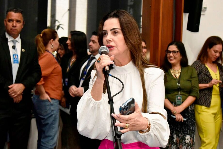 Deputada Mara: Escolas do Legislativo vêm se consolidando como instrumentos estratégicos para o aprimoramento técnico e institucional.
