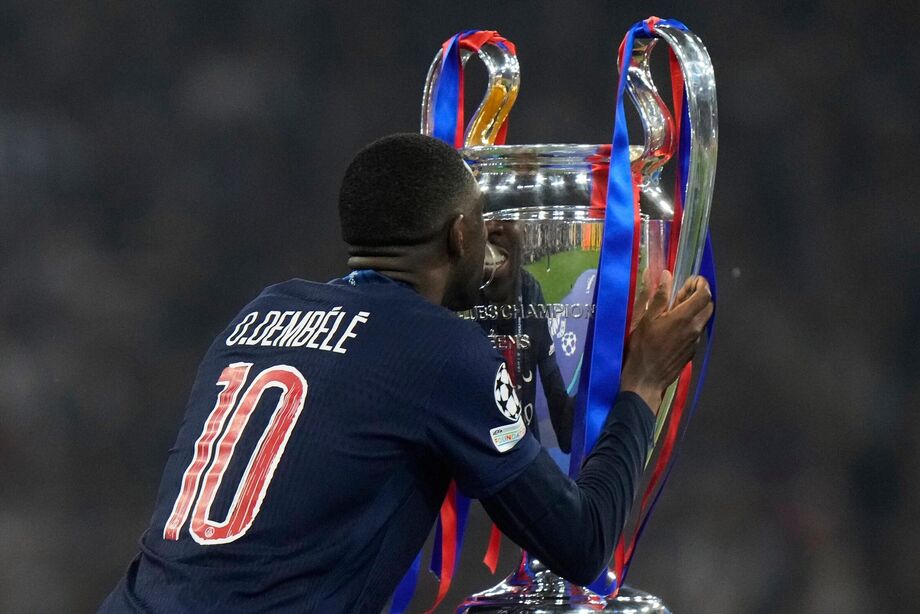 Ousmané Dembélé reencontrou o bom desempenho e ampliou a sua galeria de títulos importantes na carreira