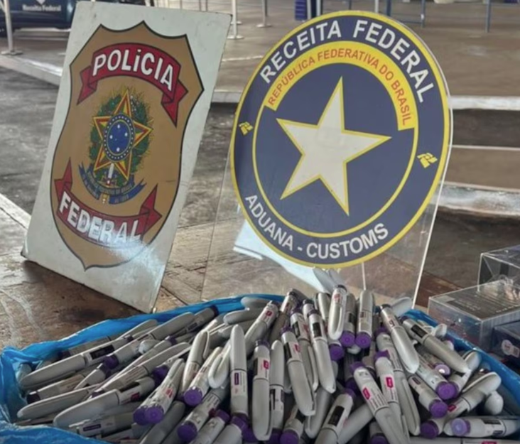 Apreensão de centenas de unidades de canetas emagrecedoras na fronteira com o Paraguai.