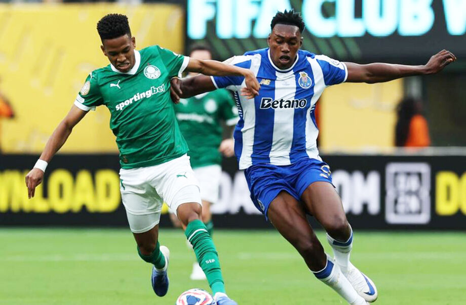 Palmeiras empatou sem gols com o Porto em partida com amplo domínio brasileiro.
