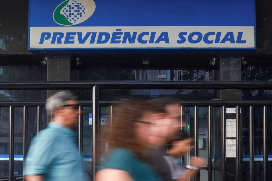 Toffoli vai conduzir a investigação; é a primeira vez que uma autoridade com foro é implicada no caso.