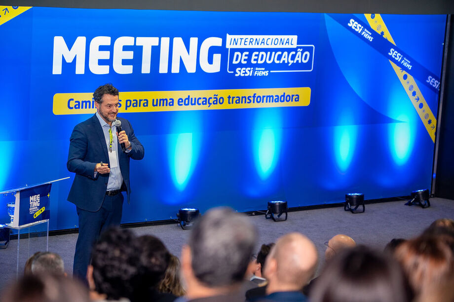 Régis Borges, do Sesi, fala sobre novas formas de ensinar para acompanhar as mudanças da sociedade.