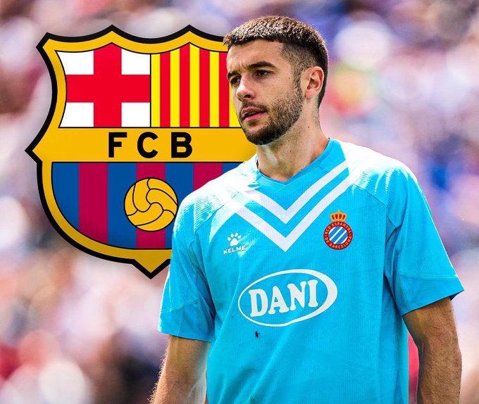 O goleiro chega do rival de cidade Espanyol para reforçar o gigante espanhol