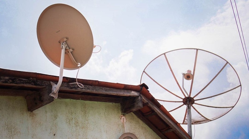 Programa, criado como contrapartida do leilão do 5G, consiste na distribuição gratuita de antenas parabólicas digitais
