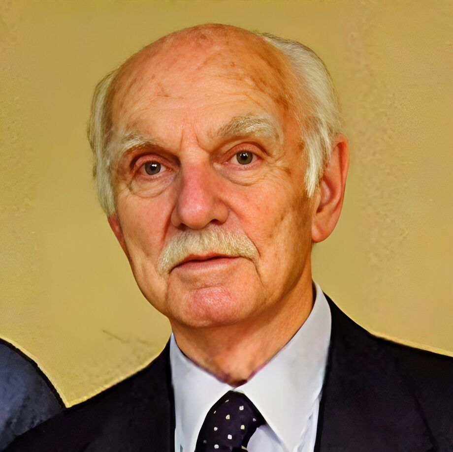 Roda Acadêmica da ASL homenageia Hernâni Donato com noite de arte e literatura