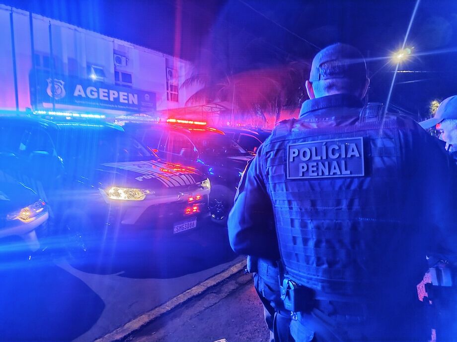 Na noite desta quarta-feira, 18, cerca de 30 policiais penais e 12 viaturas foram mobilizados para a operação