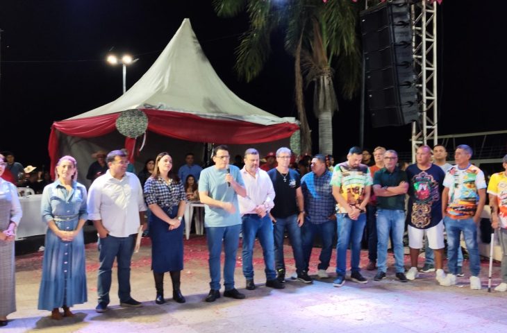 Festa em Corumbá celebra fé, cultura e economia com apoio do Governo de MS e show de Michel Teló