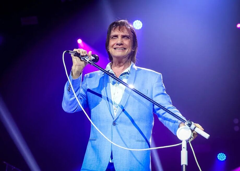 Campo Grande vai receber, no dia 25 de agosto, um show especial do cantor Roberto Carlos