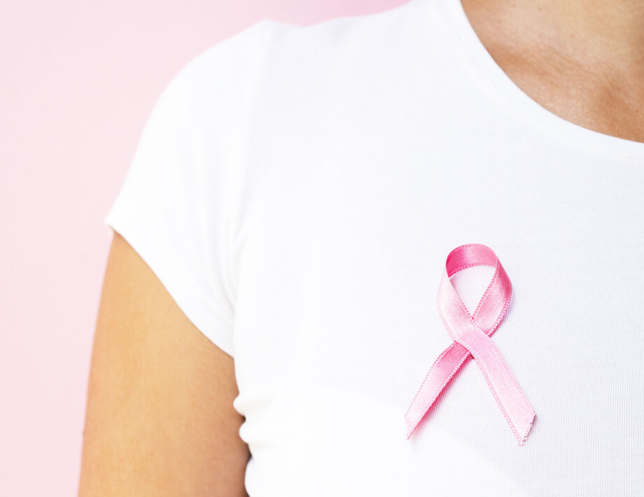 OMS alerta que novos casos de câncer devem saltar de 20 para 35 milhões até 2050, exigindo reforço na prevenção e tratamento