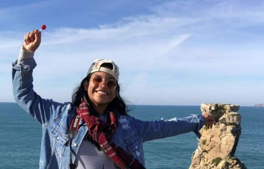 Juliana Marins, a brasileira de 26 anos que no sábado (21) caiu em um penhasco na trilha do Monte Rinjani, na Indonésia.