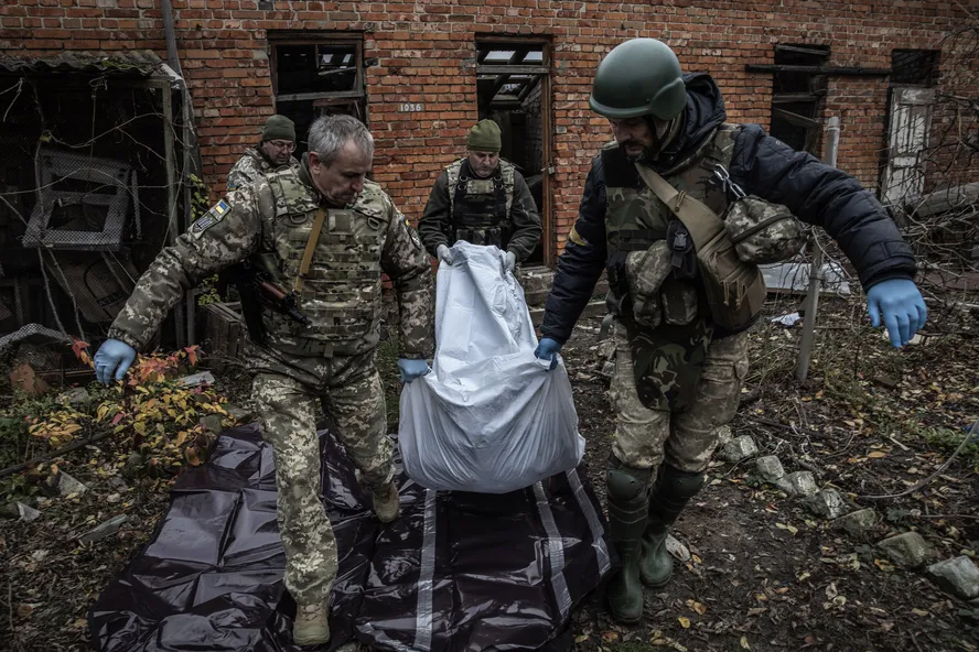 Russia envia corpos falsos para Ucrânia