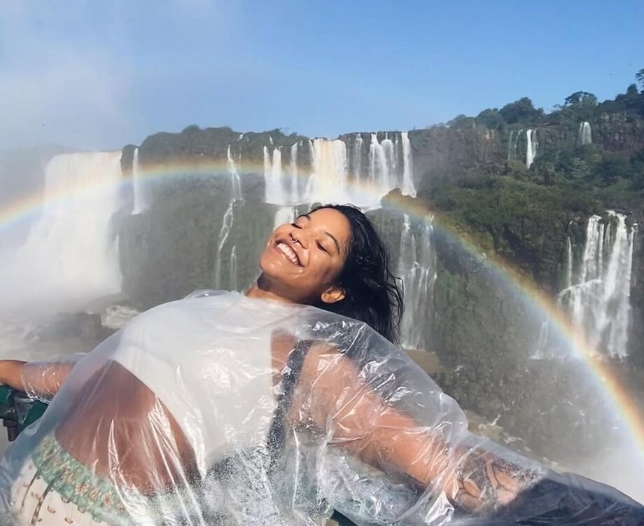 Juliana Marins morreu após esperar mais de 4 dias para ser resgatada em trilha de vulcão na Indonésia.
