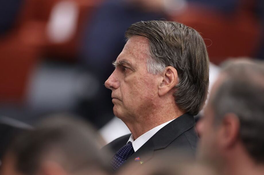 PF atribui ao ex-presidente o comando da espionagem ilegal na Abin.
