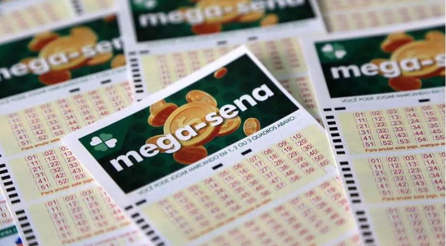 O jogo simples, com seis números marcados, custa R$ 6
